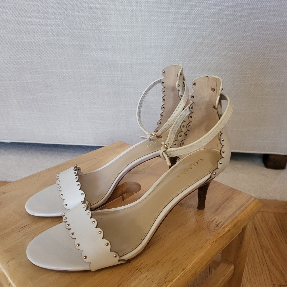 Coach Monica soft shine calf leather sandal